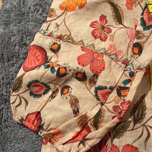 Johnny Was workshop tan shirt with flowers 💐 - Picture 10 of 10